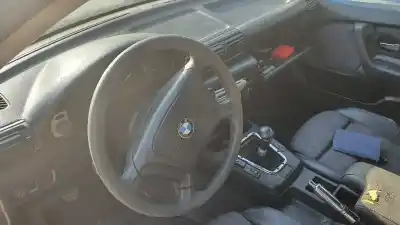 Veículo de Sucata bmw serie 3 compacto (e36) 316i do ano 1994 alimentado m43b16