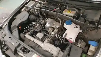 Scrapping Vehicle audi a6 avant (4b5) 2.5 v6 24v tdi of the year 2003 powered bau