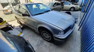 Veículo de Sucata bmw serie 3 compacto (e36) 318tds sport edition do ano 1999 alimentado m41d18inter