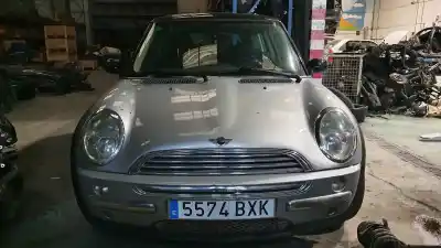 Здавання транспортного засобу mini mini (r50,r53) cooper року 2002 потужний w10b16ag