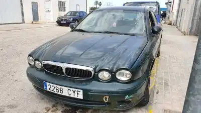 Здавання транспортного засобу jaguar x-type 2.0 v6 року 2004 потужний yb