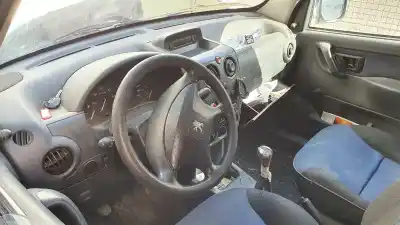 Veículo de Sucata peugeot partner (s2) combiespace do ano 2003 alimentado wjydw8b