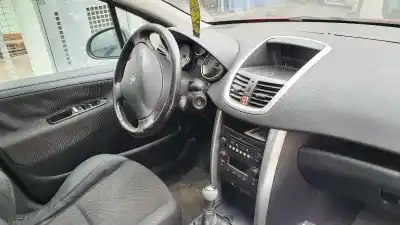 Veículo de Sucata peugeot 207 xs do ano 2007 alimentado 9hxdv6ated4