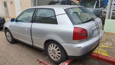 Véhicule à la ferraille audi                                               a3 (8l)                                                                                                                                                                                                                                                    1.9 tdi                                                                                                                                                                                                                                                    de l'année 2000 alimenté ahf