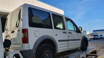 Здавання транспортного засобу ford tourneo connect (tc7) kombi corta року 2005 потужний bhpa