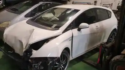 Scrapping Vehicle SEAT LEON (1P1) Reference of the year 2006 powered BXE