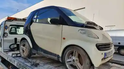 Veículo de Sucata smart coupe cdi básico do ano 2000 alimentado om660940