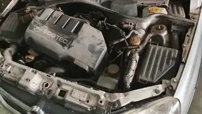 Veículo de Sucata opel corsa c silverline base do ano 2005 alimentado z13dt