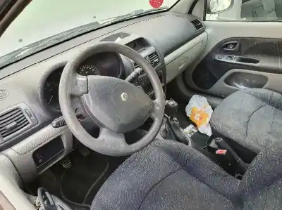 Здавання транспортного засобу renault clio ii fase ii (b/cb0) campus року 2007 потужний k9k740 Здавання транспортного засобу renault clio ii fase ii (b/cb0) campus року 2007 потужний k9k740