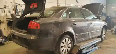 Veículo de Sucata audi a4 berlina (8e) 2.0 tdi do ano 2006 alimentado bpw