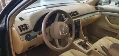 Veículo de Sucata audi a4 berlina (8e) 2.0 tdi do ano 2006 alimentado bpw