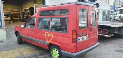 Veicolo di demolizione renault express 1.9 d 64 cv / 47 kw dell'anno 1990 alimentato 