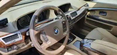 Veículo de Sucata bmw serie 7 (e65/e66) 730d do ano 2004 alimentado m57n2306d2
