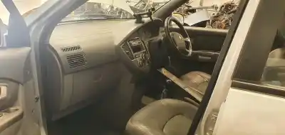 Veicolo di demolizione kia carens 2.0 turbodiesel cat dell'anno 2005 alimentato d4ea