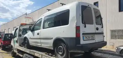 Veículo de Sucata opel combo 1.6 cat (z 16 se / l55) do ano 2003 alimentado z16se