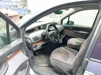 Veículo de Sucata citroen c8 2.2 hdi fap cat (4hw) do ano 2005 alimentado 4hwdw12ted4