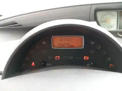 Veículo de Sucata citroen c8 2.2 hdi fap cat (4hw) do ano 2005 alimentado 4hwdw12ted4