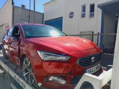Vehicul casat seat leon (kl1) dpc al anului 2022 alimentat dpc