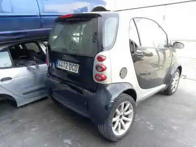 Veículo de Sucata smart coupe básico (45kw) do ano 2004 alimentado m160910