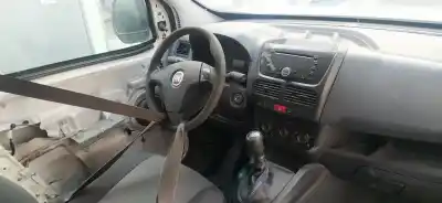 Veicolo di demolizione fiat doblo active dell'anno 2011 alimentato 199a3000