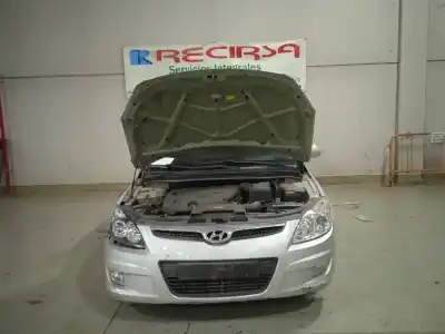 Sloopvoertuig hyundai i30 (gd) classic van het jaar 2008 aangedreven d4fb