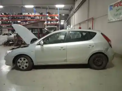 Sloopvoertuig hyundai i30 (gd) classic van het jaar 2008 aangedreven d4fb