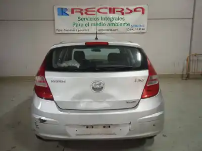 Sloopvoertuig hyundai i30 (gd) classic van het jaar 2008 aangedreven d4fb