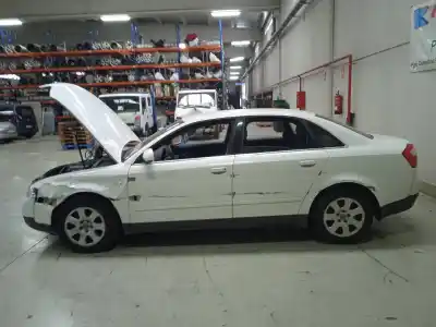 Здавання транспортного засобу audi a4 berlina (8e) 2.0 20v cat (alt) року 2000 потужний alt