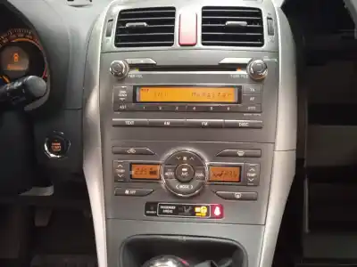 Veículo de Sucata toyota auris sol do ano 2008 alimentado 1adftv