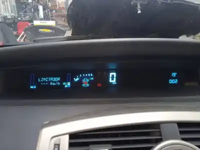 Veículo de Sucata renault scenic ii grand confort authentique do ano 2006 alimentado m9r700