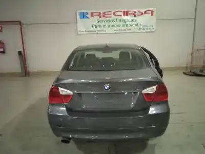 Veículo de Sucata bmw serie 3 berlina (e90) 320d do ano 2007 alimentado n47d20a