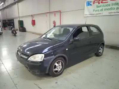 Veicolo di demolizione opel corsa c cosmo dell'anno 2003 alimentato z10xep