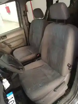 Veículo de Sucata ford tourneo connect (tc7) familiar do ano 2006 alimentado hcpa