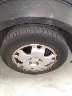 Veículo de Sucata ford tourneo connect (tc7) familiar do ano 2006 alimentado hcpa