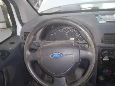 Veículo de Sucata ford tourneo connect (tc7) kombi corta do ano 2007 alimentado r2pa