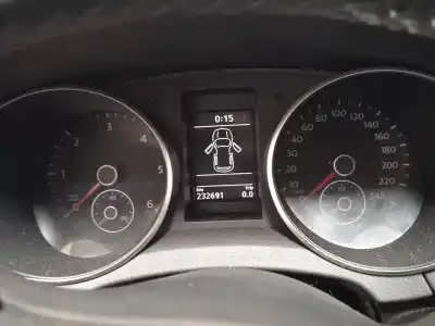 Vehicul casat volkswagen golf vi (5k1) advance al anului 2009 alimentat cbdc