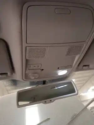 Vehicul casat volkswagen golf vi (5k1) advance al anului 2009 alimentat cbdc