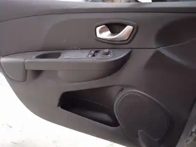 Veículo de Sucata renault clio iv limited do ano 2016 alimentado k9k628