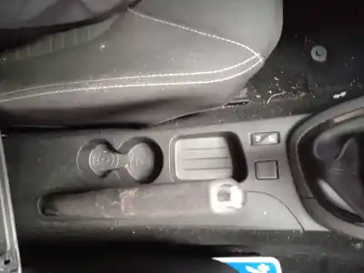 Veículo de Sucata renault clio iv limited do ano 2016 alimentado k9k628