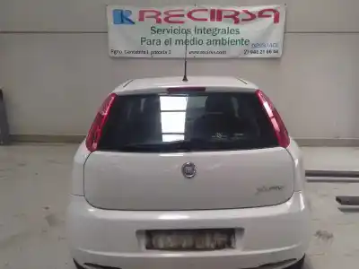 Veículo de Sucata fiat punto (evo) (199) dynamic do ano 2009 alimentado 199a2000