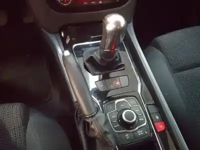 Veículo de Sucata peugeot 508 access do ano 2011 alimentado 9hr