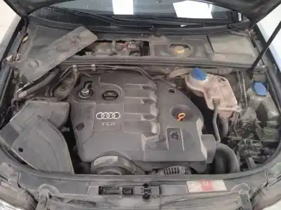 Здавання транспортного засобу AUDI A4 BERLINA (8E) 1.9 TDI (96kW) року 2003 потужний AWX