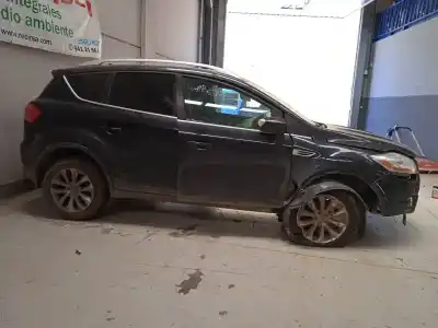 Verschrottungsfahrzeug ford kuga (cbv) titanium s 4x4 des jahres 2011 angetrieben ufda