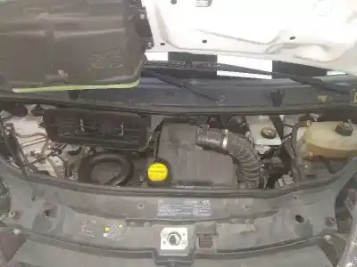 Veículo de Sucata renault trafic combi (ab 4.01) passenger privilege  combi corto do ano 2013 alimentado m9r630