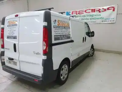 Veículo de Sucata renault trafic combi (ab 4.01) passenger privilege  combi corto do ano 2013 alimentado m9r630