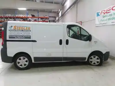 Veículo de Sucata renault trafic combi (ab 4.01) passenger privilege  combi corto do ano 2013 alimentado m9r630