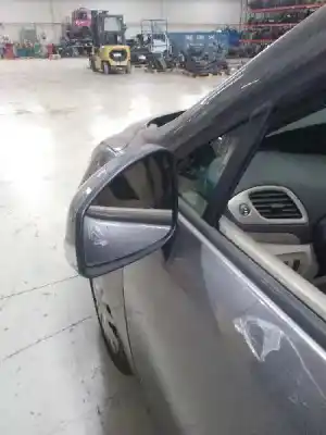 Veículo de Sucata renault scenic iii dynamique do ano 2009 alimentado k9k832