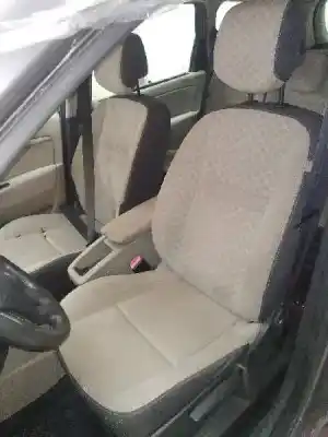 Veículo de Sucata renault scenic iii dynamique do ano 2009 alimentado k9k832