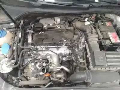 Vehicul casat volkswagen golf vi (5k1) advance al anului 2009 alimentat cbdc