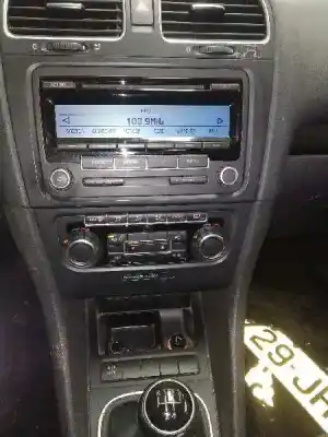 Vehicul casat volkswagen golf vi (5k1) advance al anului 2009 alimentat cbdc